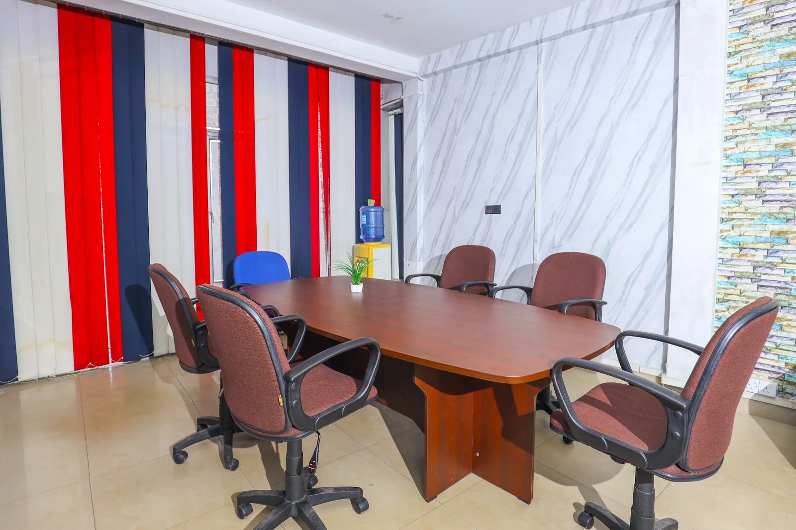 Team Meeting Room
