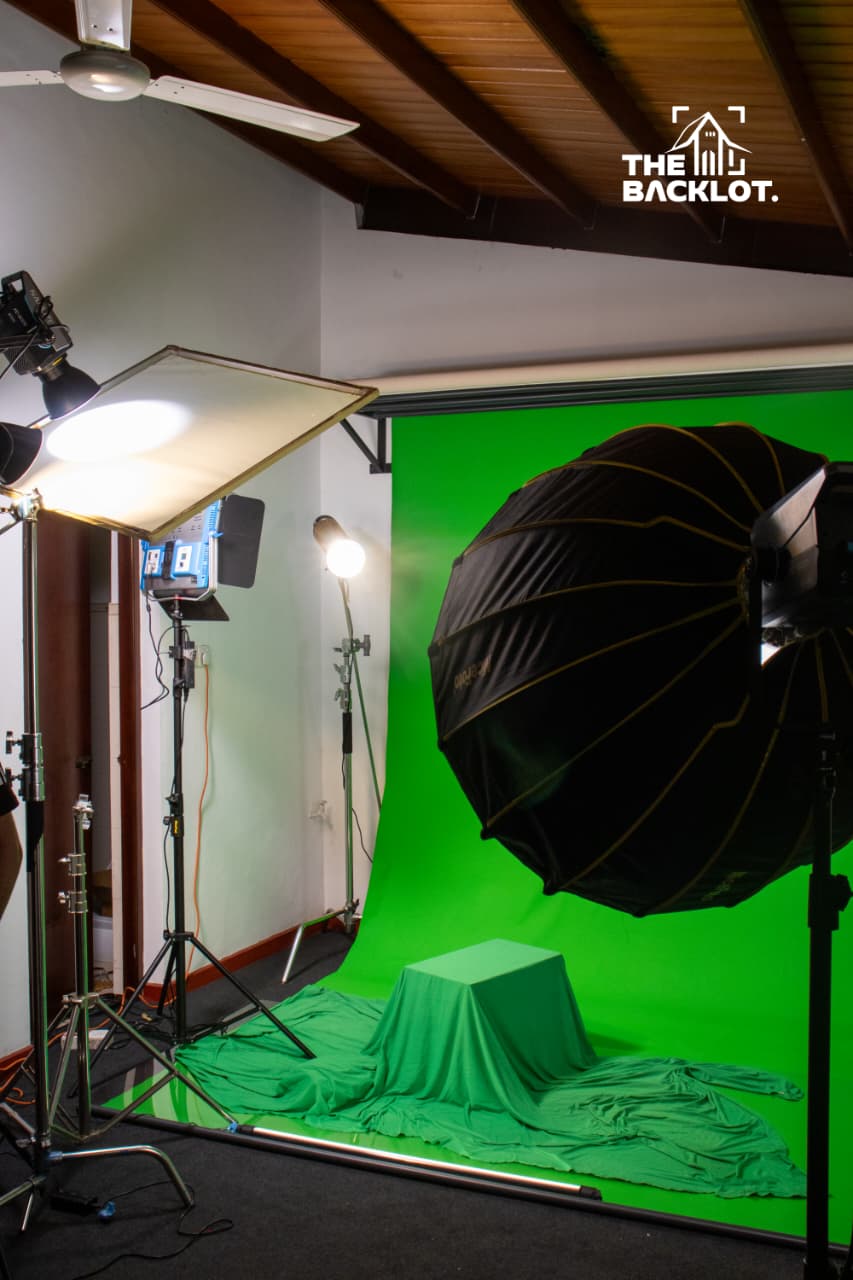 Studio Space Rental (Videoshoots)